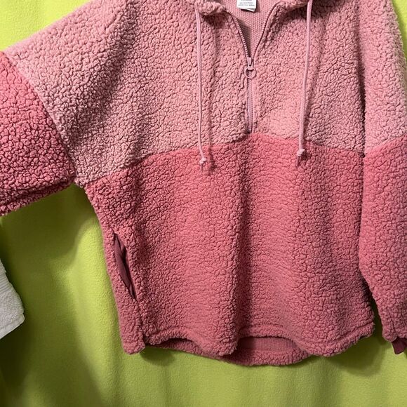 VS PINK Sherpa Hoodie Half Zip L Large Varsity Damsel Cozy - Picture 2 of 5